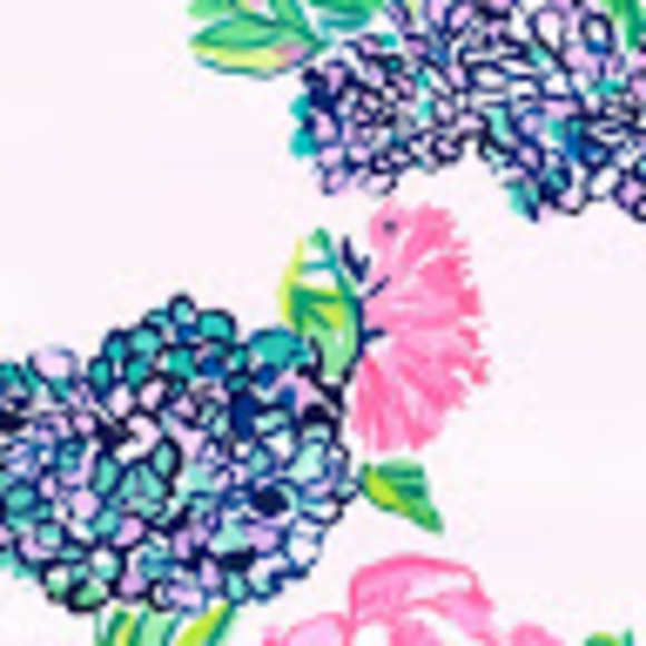 Meet your Posher, Nichelle - Picture 1 of 1